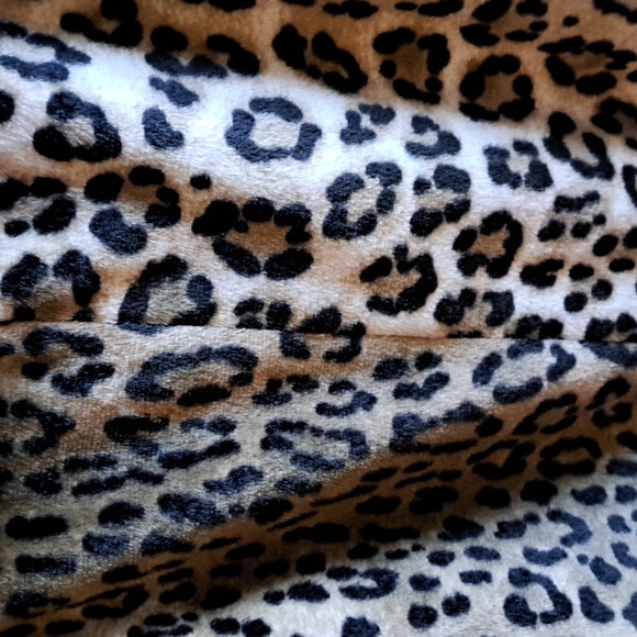 Rafaella 2X leopard print velour jacket brown/black - Picture 4 of 5